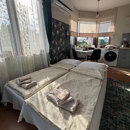The Corner Is A Small, Sunny And Cozy Apartment Varna