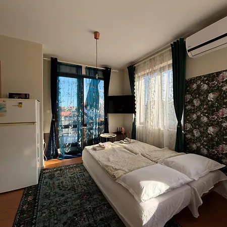 The Corner Is A Small, Sunny And Cozy * Varna